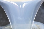 中等粘度、高硬度、加热固化型液体光学硅胶