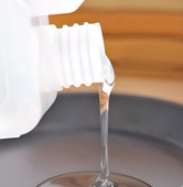 高流动性透明润滑油 调和剂