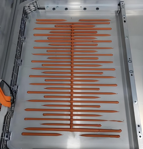 新能源汽车动力电池结构胶应用方案
