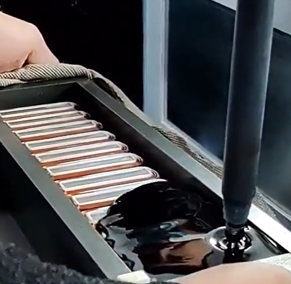 电子线路板胶、混合集成电路胶、LED显示板胶、 汽车电子控制板胶